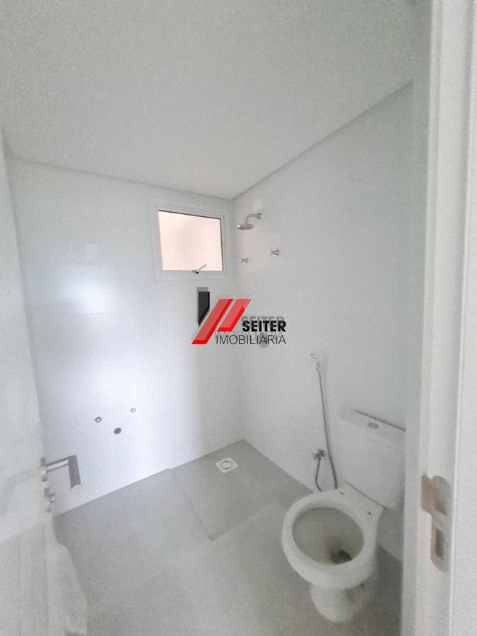 Apartamento de 3 dormitorios com suite novo a venda Joao Paulo
