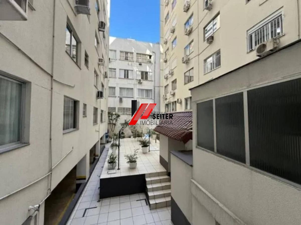 Apartamento para alugar mobiliado centro de Florianópolis
