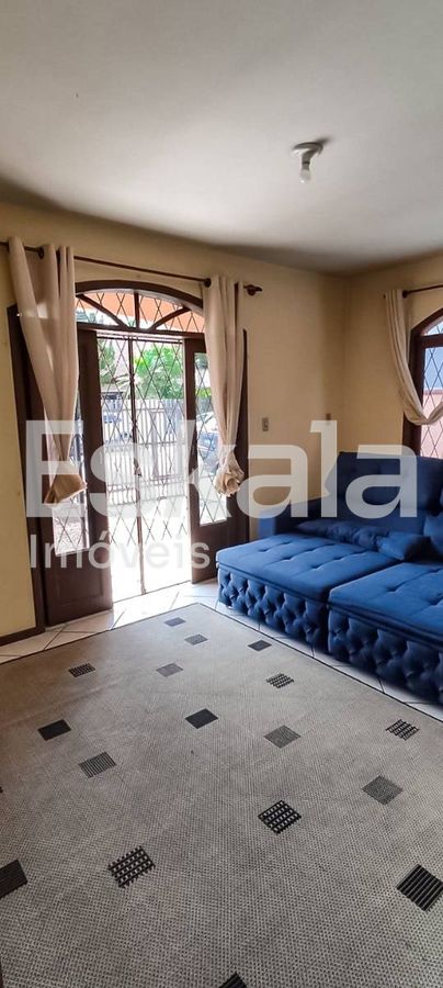 Casa Residencial Com 03 Dormitórios, Localizada no Bairro Vila Lalau, Jaragua do Sul