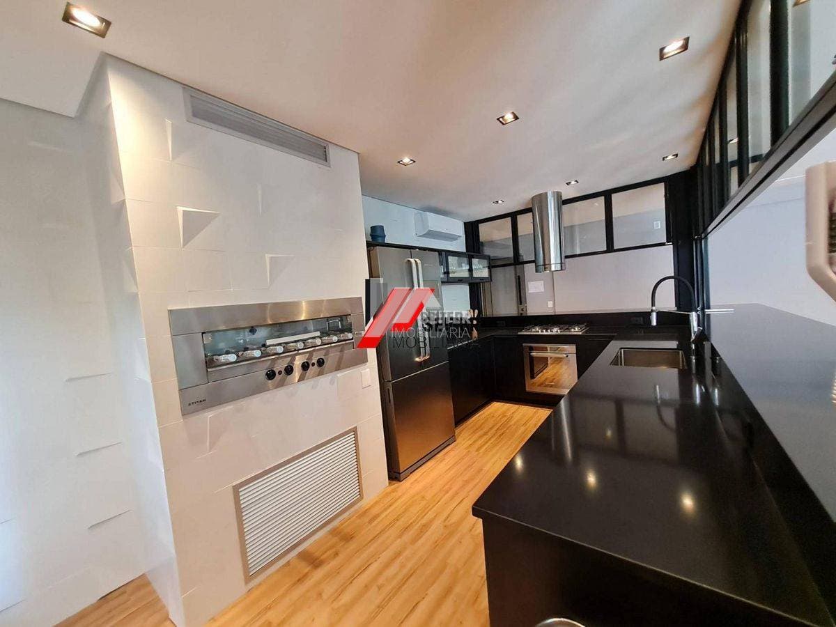 Cobertura com 2 quartos, Córrego Grande - Florianópolis