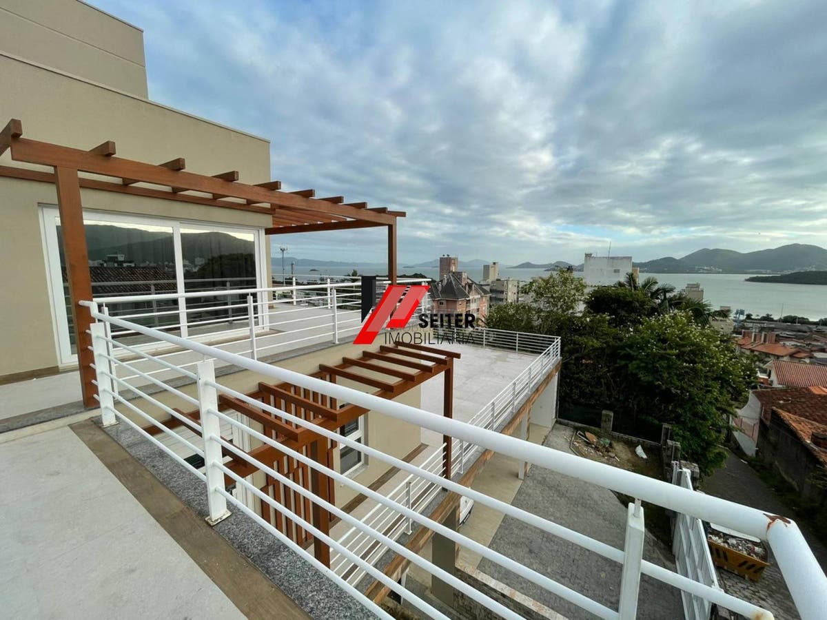 Casa a venda agronômica Florianópolis
