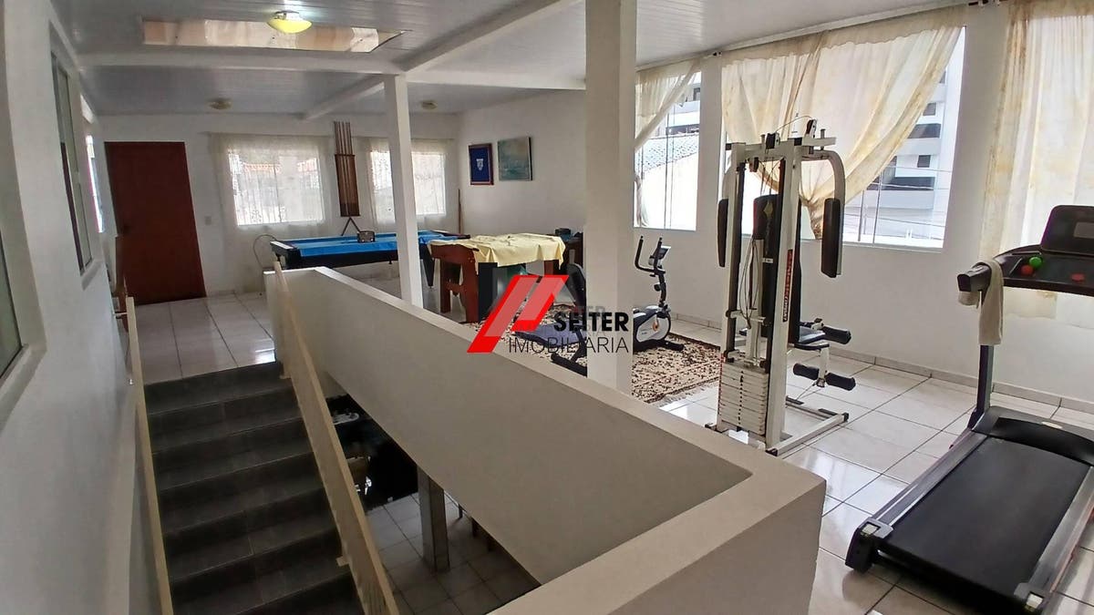 Casa à venda na trindade florianópolis