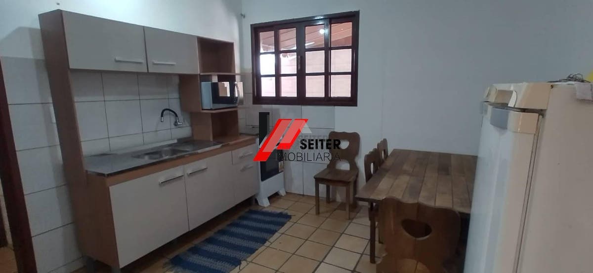 Casa á venda na trindade Florianópolis