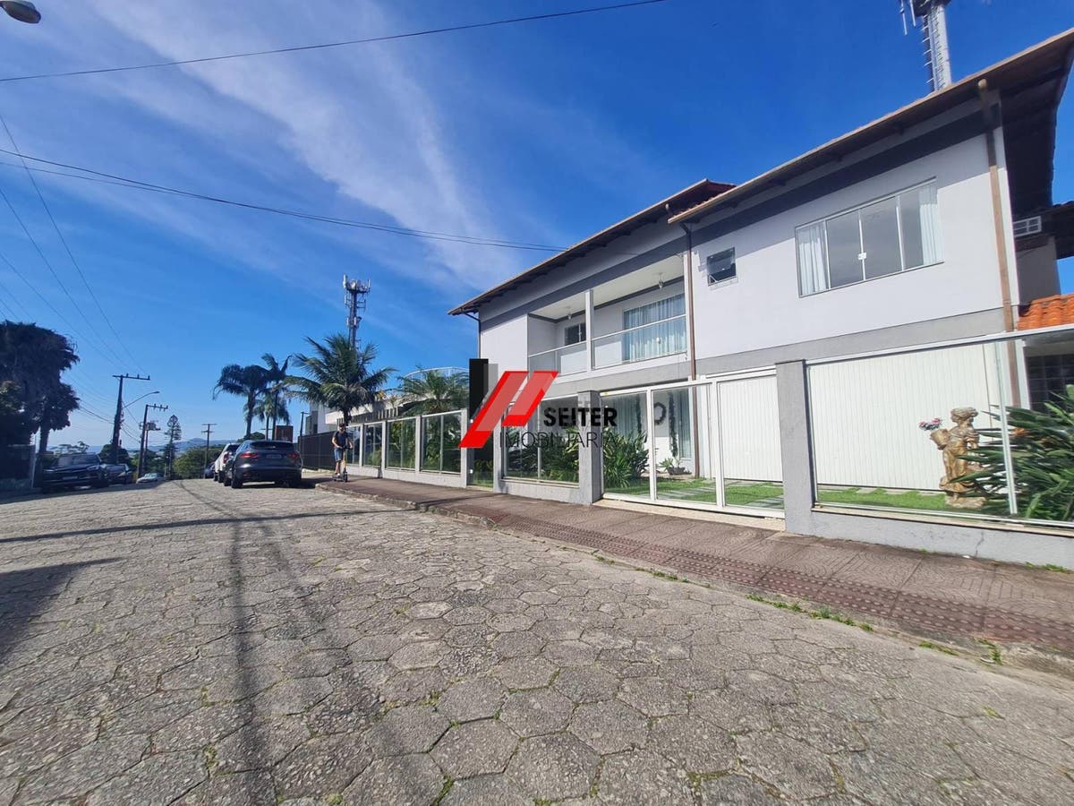 Casa a venda agronômica Florianópolis