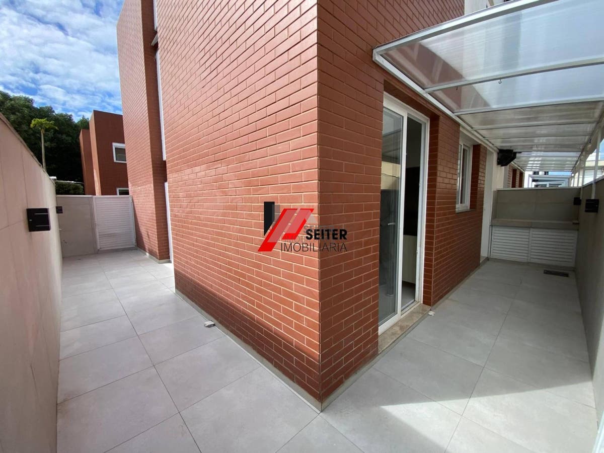 Casa 3 dormitórios com suite venda campeche florianópolis