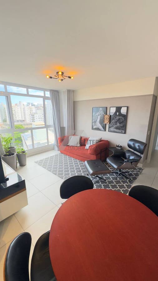 Apartamento 2 dormitórios a Venda no Centro
