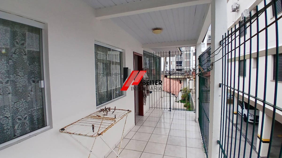 Casa à venda na trindade florianópolis
