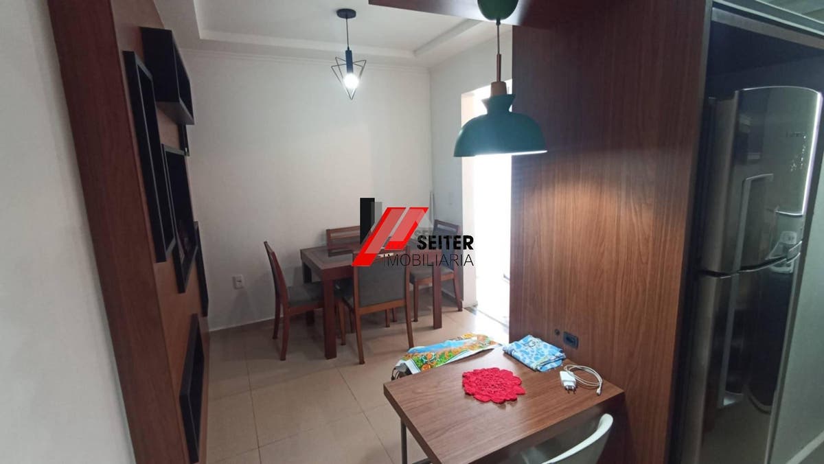 Apartamento à venda com 2 dormitórios no Campeche Florianópolis