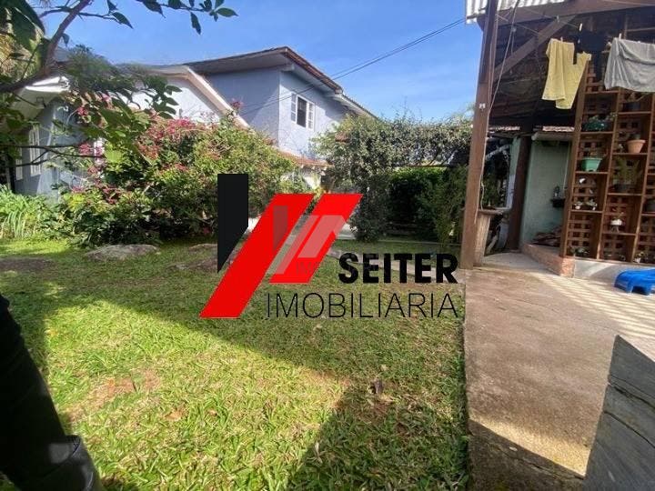 Casa de 4 dormitorios a venda Sambaqui Florianopolis