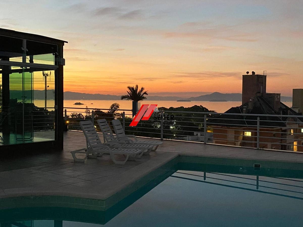 Casa a venda agronômica Florianópolis
