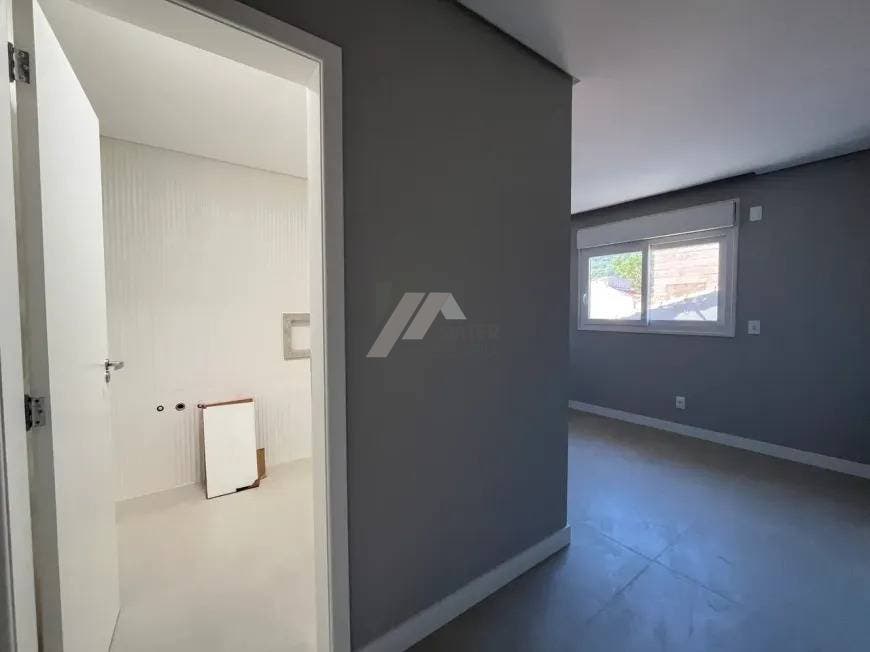 Casa 3 dormitórios Venda no Córrego Grande Florianópolis
