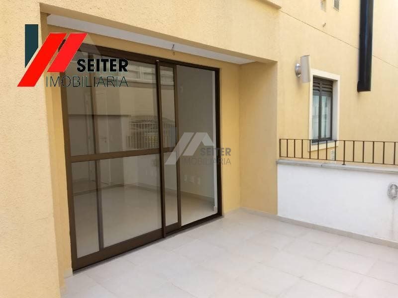 Apartamento com 2 dormitórios na Trindade em Florianópolis