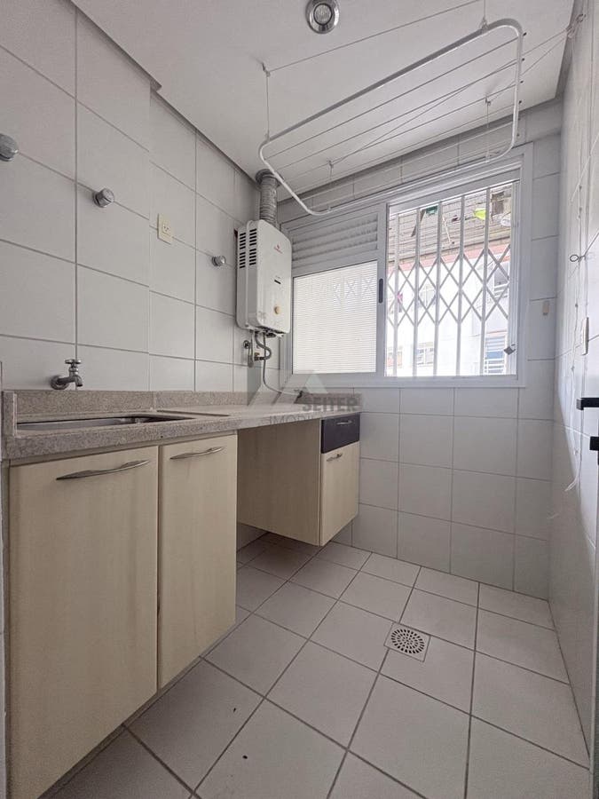 Apartamento de 3 Dormitorios a Venda Florianopolis Centro