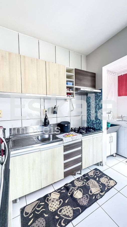 Apartamento Semi-Mobiliado com 03 Dormitórios Ilha da Figueira - Guaramirim