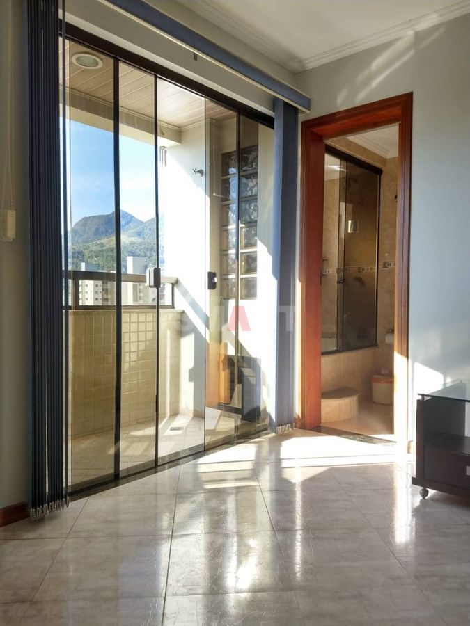 Apartamento 1 Suíte + 2 no Centro