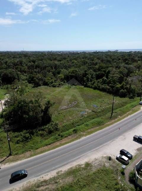 Área, 8.445m², barra sai
