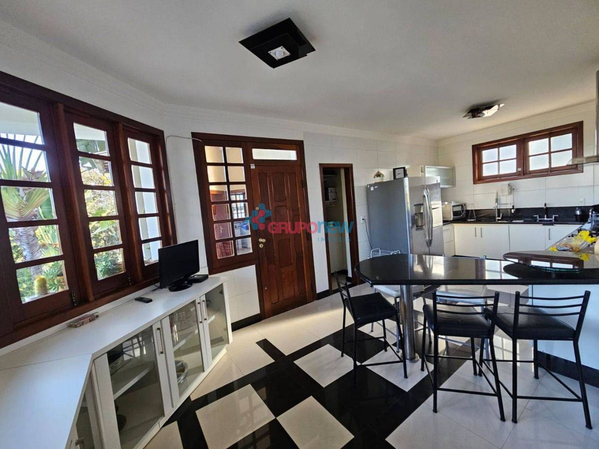 Casa de Condomínio com 6 quartos, à Venda - Condados da Lagoa, Condomínio Condados da Lagoa - Lagoa Santa