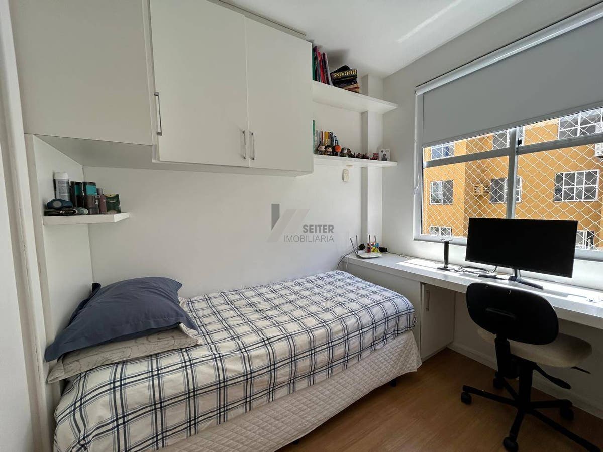 Apartamento com 3 dormitórios para a venda no Itacorubi