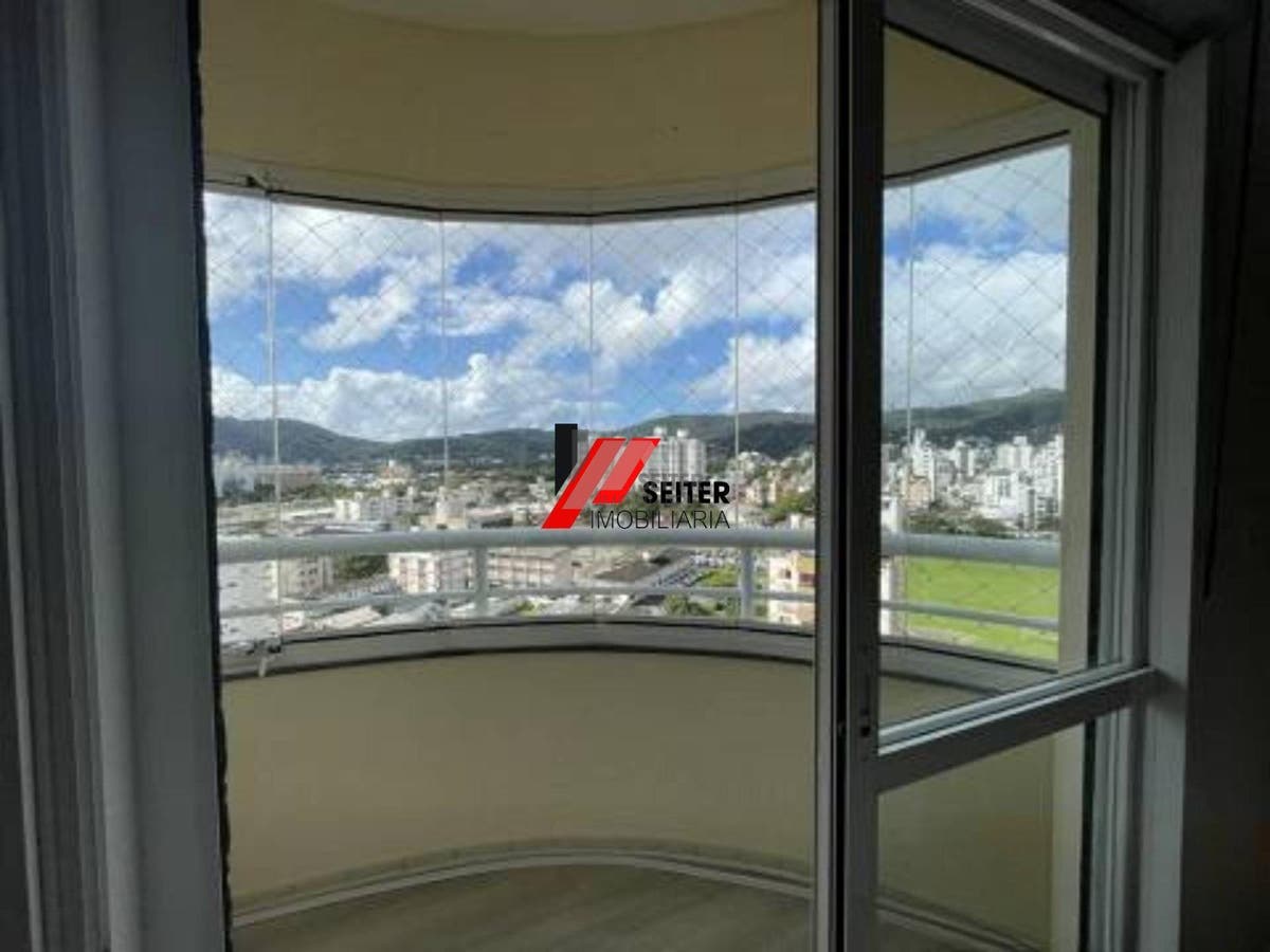 Apartamento a venda com 4 quartos trindade Florianópolis