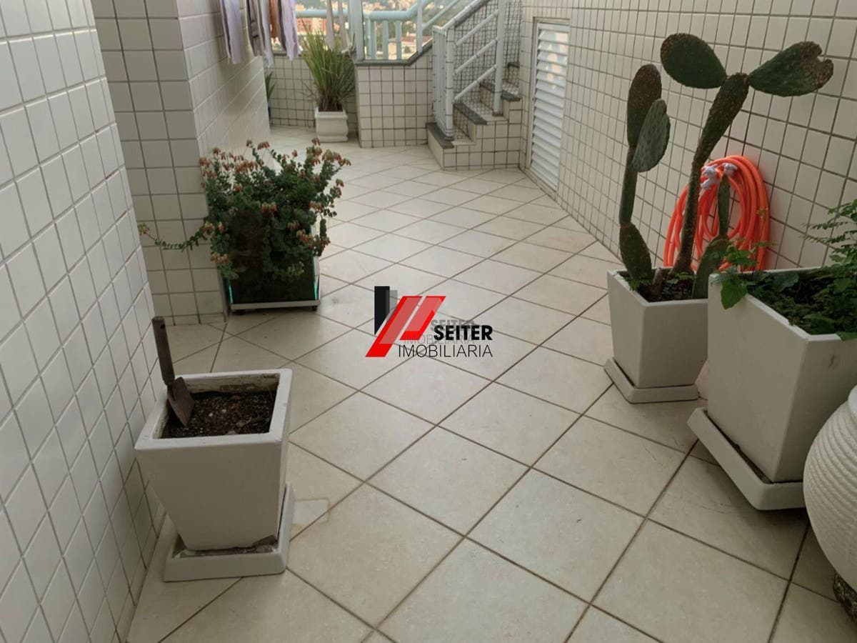 Apartamento a venda com 4 quartos trindade Florianópolis