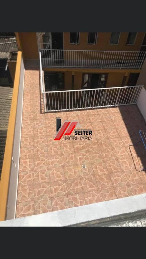 Casa à venda no Centrinho da Lagoa em Florianópolis