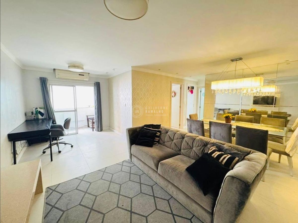 Apartamento com 2 quartos, Centro - Balneário Camboriú
