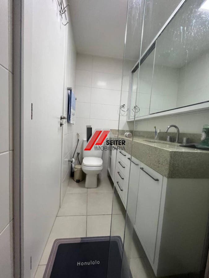 Apartamento 2 dromitorios com suite venda Itacorubi Florianopolis