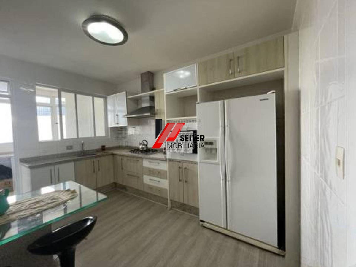 Apartamento a venda com 4 quartos trindade Florianópolis