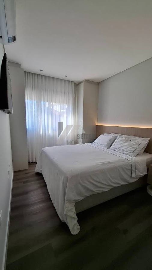 Apartamento 2 dormitórios para Venda no Carvoeira Florianópolis