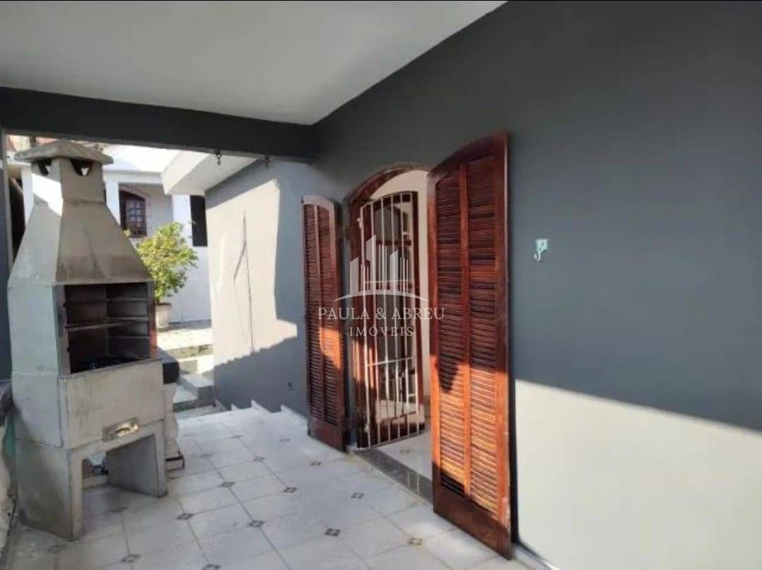 Casa, 3 quartos, 305 m² - Foto 3