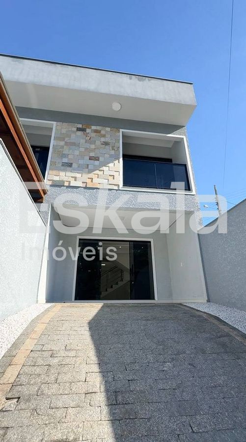 Sobrado, 3 quartos, 131 m² - Foto 1
