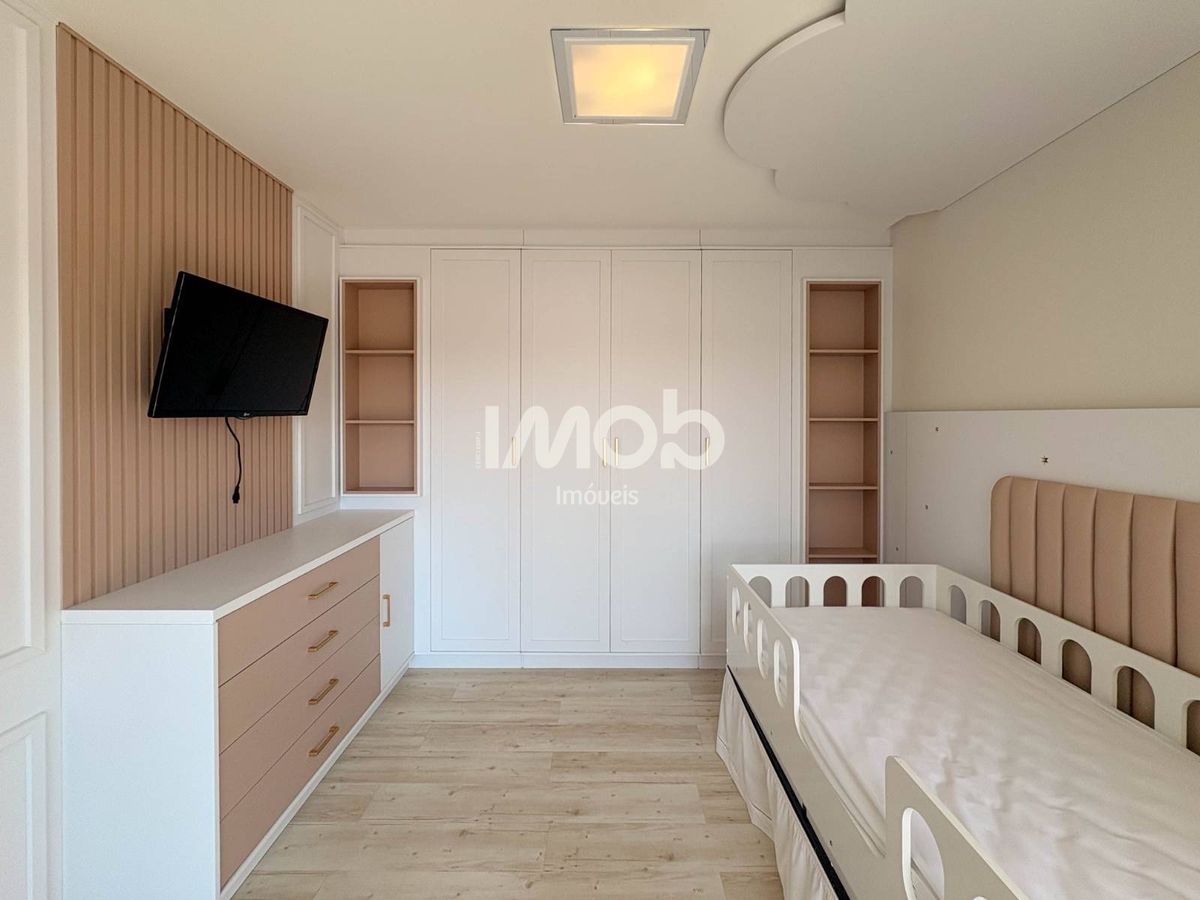 Casa, 3 quartos, 250 m² - Foto 14