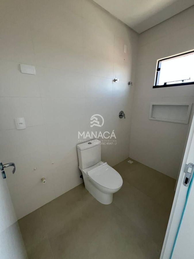 Apartamento 1 suíte + 2 quartos na Praia Central de Barra Velha
