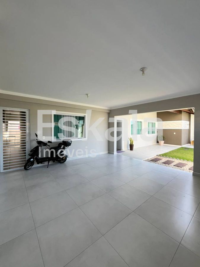 Casa Semimobiliada Com 01 Suíte + 03 Quartos Estrada Nova - Jaraguá do Sul