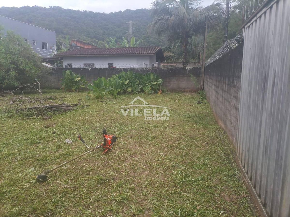 Terreno murado no Massaguaçu- Caraguatatuba-SP
