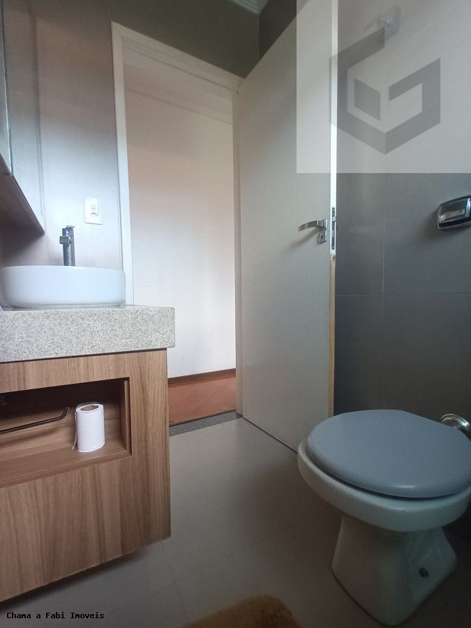Casa com 3 quartos à Venda, Vila Carrão - São Paulo