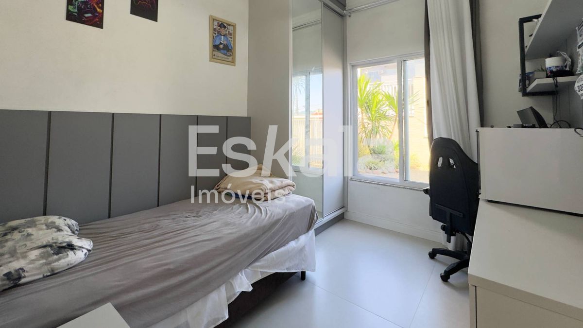 Casa, 4 quartos, 195 m² - Foto 3