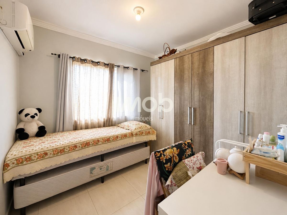 Apartamento com suíte + 1 quarto, centenário