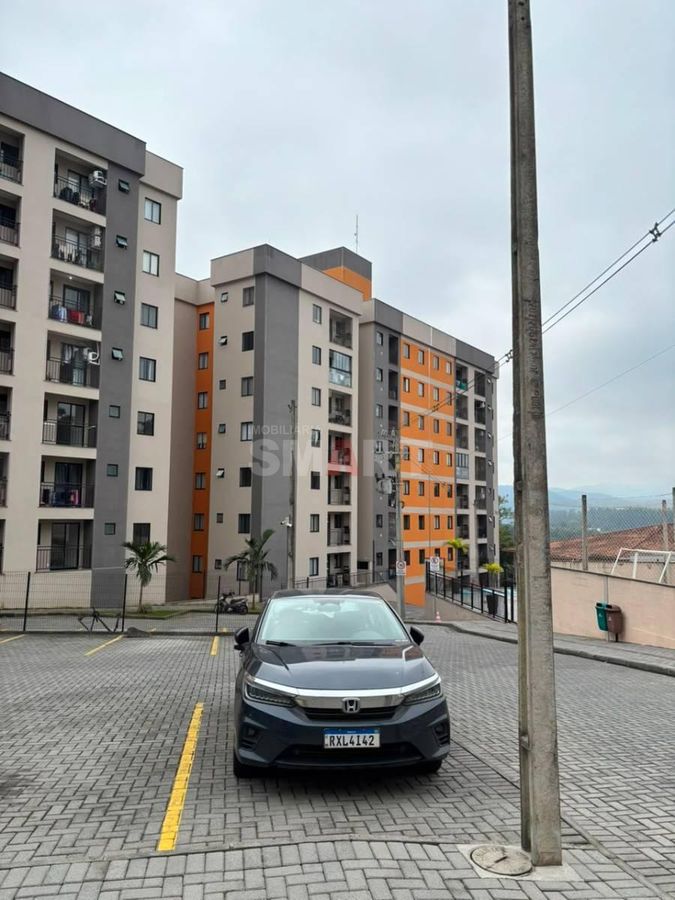 Apartamento com 2 Quartos na Ilha da Figueira