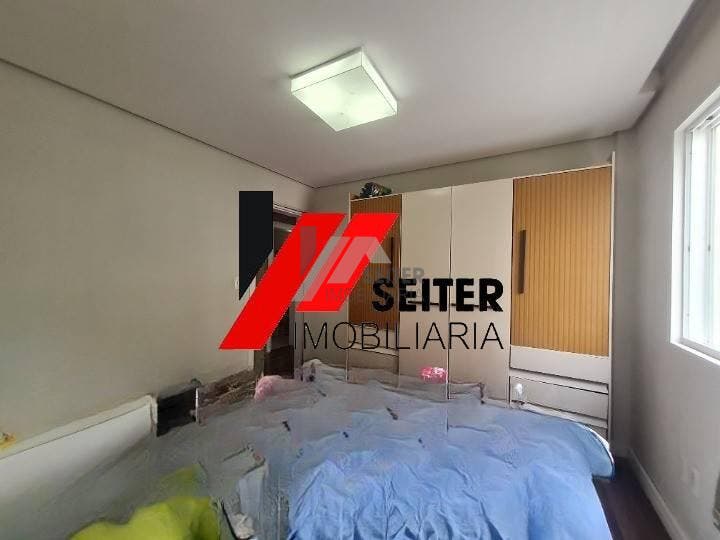 Apartamento á venda no bairro Itacorubi em Florianópolis