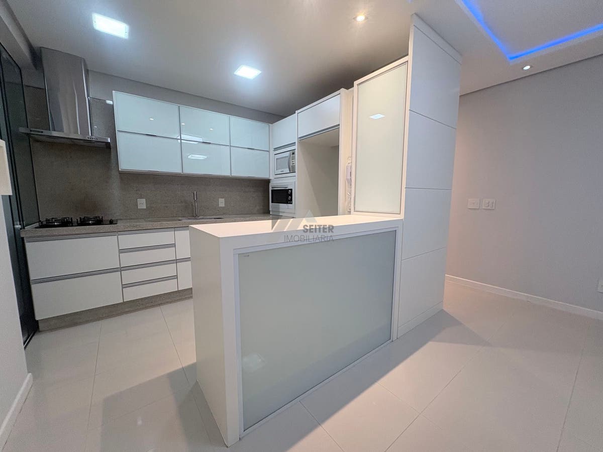 Apartamento 3 Dormitórios com Suite Venda Trindade Florianópolis