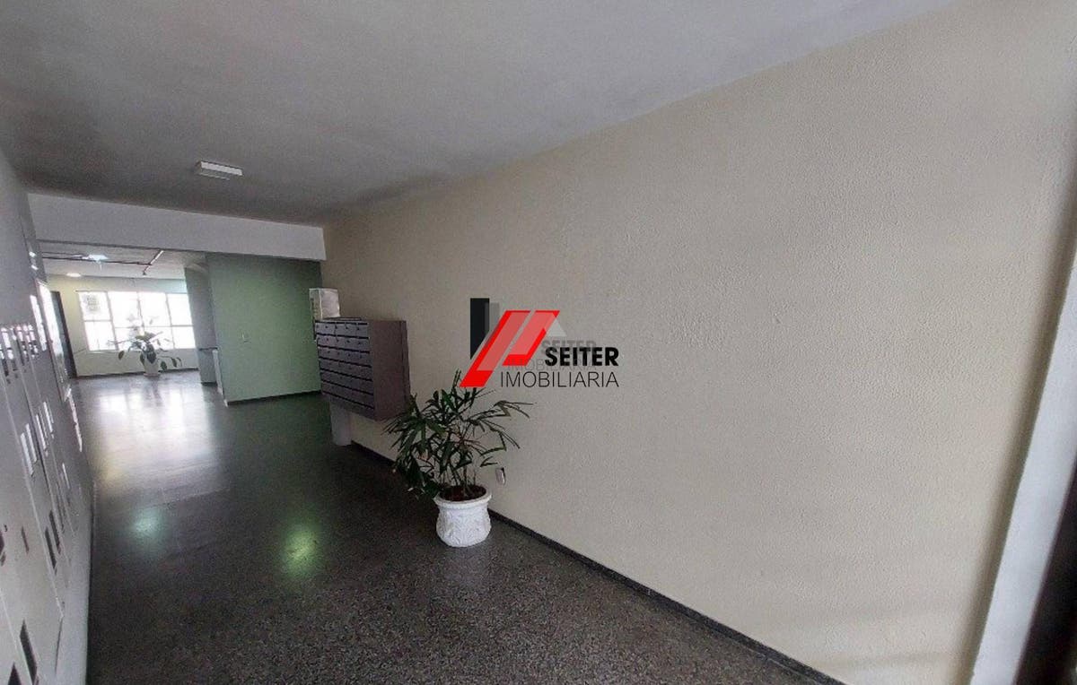 Cobertura para locação com 3 dormitórios em Carvoeira Florianópolis