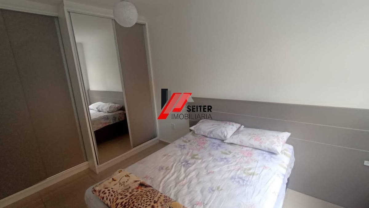 Apartamento à venda com 2 dormitórios no Campeche Florianópolis