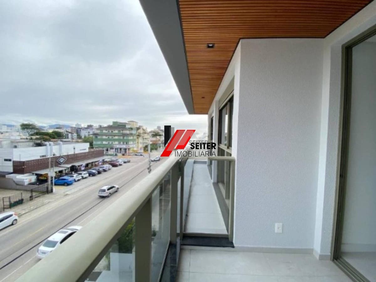 Apartamento a venda com 2 dormitórios em jurere florianópolis
