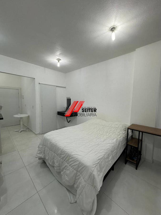 Studio Comercial à Venda no Centro de Florianópolis