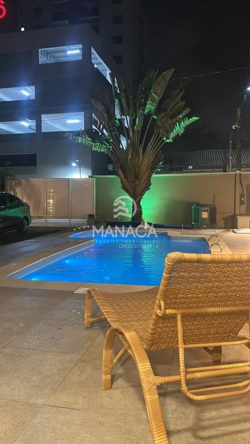 Excelente sobrado com 240 metros, Balneário Piçarras