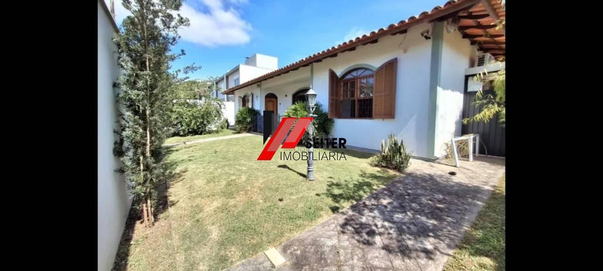 Casa à Venda no Córrego Grande Florianópolis