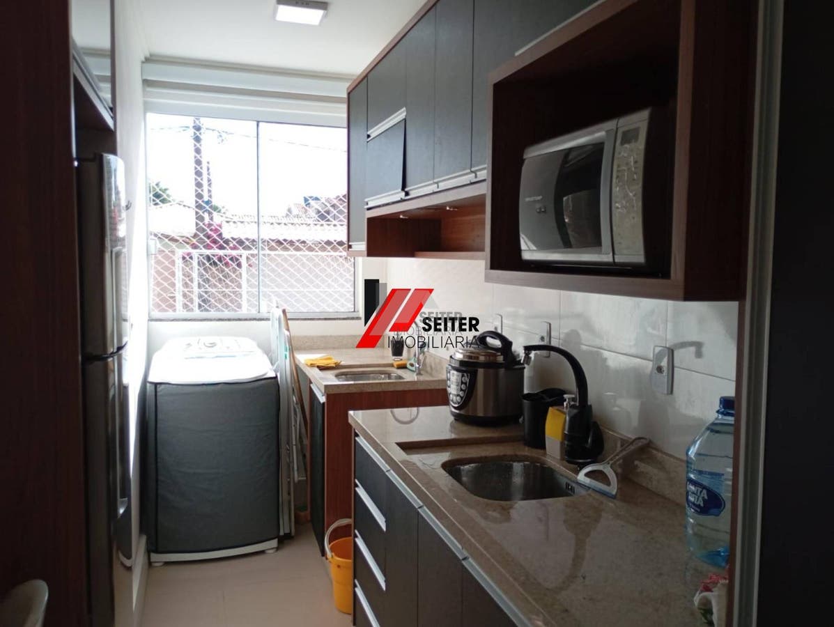 Apartamento à venda com 2 dormitórios no Campeche Florianópolis