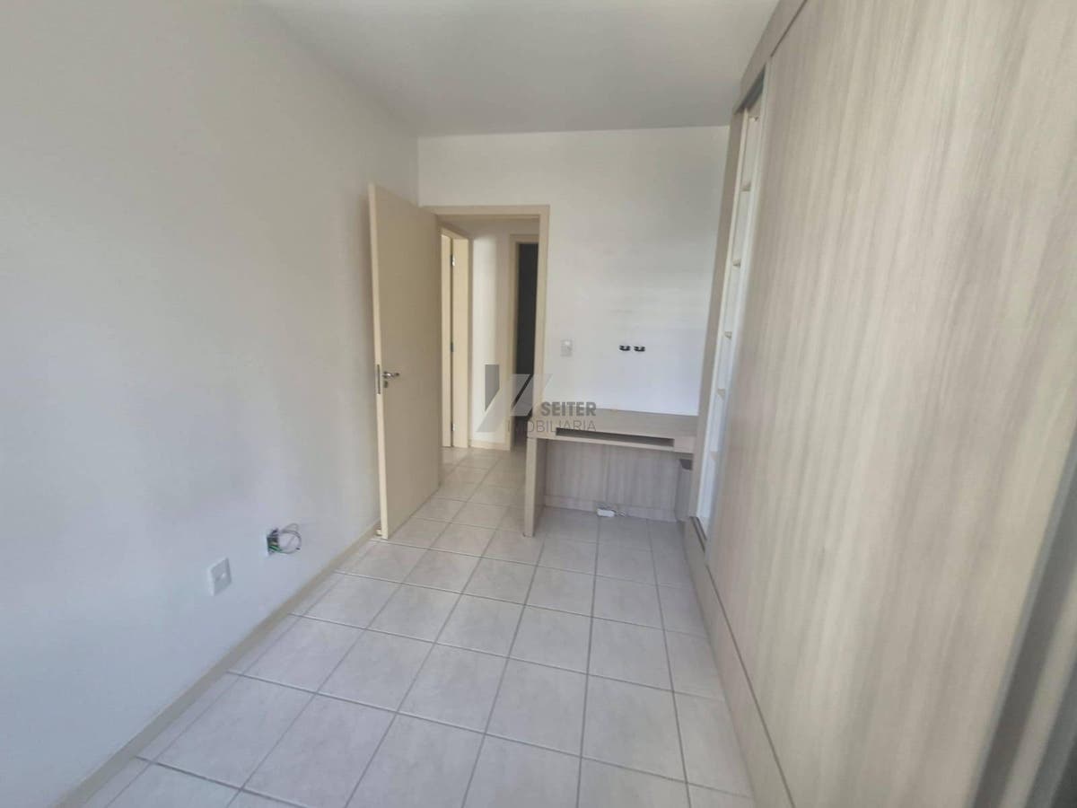 Apartamento de 2 Dormitorios aluguel Itacorubi Mobiliado