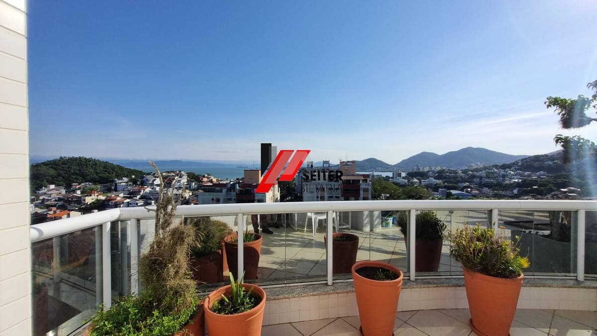 Cobertura vista para o mar venda João Paulo Florianópolis